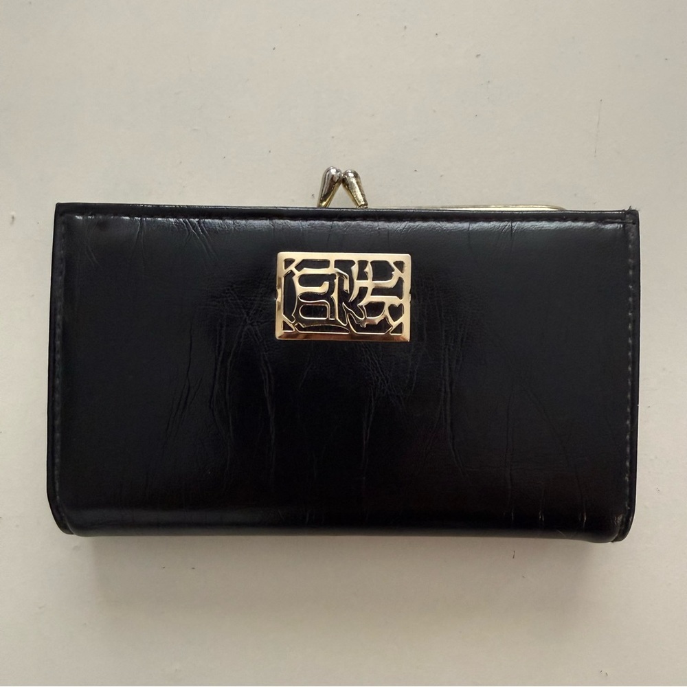 Vintage Black Leather Trifold Wallet Gold Kiss-Lock & Filigree Detail Luxury